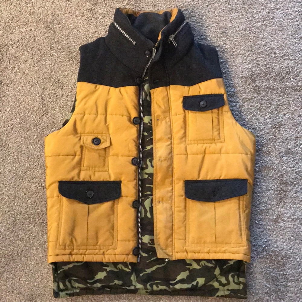 Paul Rizk Men’s Vest
